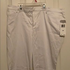 White, light weight pants